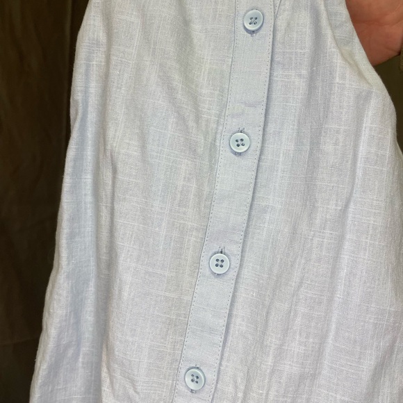 NWOT Linen and Cotton Blend Light Blue Button-Down Shirt - Women - Picture 7 of 8
